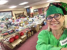 Amanda Llorens's Instagram, Twitter & Facebook