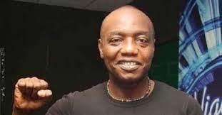 Lawrence Omo's Instagram, Twitter & Facebook