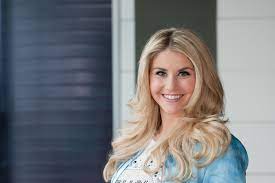 Moment travelwear moment for magsafe take a moment trip. Beatrice Egli Intimer Moment Er Darf Ihr Jetzt Ganz Nah Kommen News De