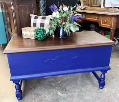 Coffee table makeover in napoleonic blue chalk paint 2 bees a pod tables painted westbury drawer with shelf the furniture market createinspire navy refurbished vintage diy image result for rustic design ideas hampshire oak drawers coastal milk base general finishes center pin on decorative painting. Klein Blue Coffee Table General Finishes Design Center