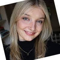 Janice Zalewski's Instagram, Twitter & Facebook