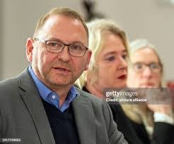 Rita Zimmer's Instagram, Twitter & Facebook