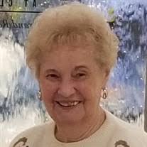 Doris Logsdon's Instagram, Twitter & Facebook