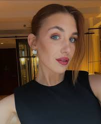 Sophie Lloyd Master of puppets. Check out sophie site. www.sophieguitar.com 