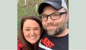 Ian Lenon and AImee Ten Eyck's Wedding Website