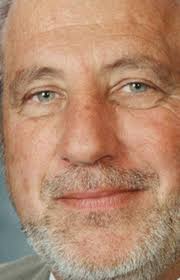 In Pictures: Golden Scissors winner cuts red tape