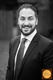 Black And White Profile Pictures Men Men S Headshots Business Headshots Executive Headshots Linkedin Profile Picture Black And White Corporate Portrait Guy Pictures Portrait Photography Poses