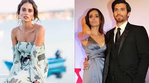 Can yaman'ın spiker sevgilisi diletta leotta, geçtiğimiz haftalarda iş insanı ryan friedkin ile dudak dudağa görüntülenmişti. Can Yaman In Eski Sevgilisi Bestemsu Ozdemir Den Ilginc Aciklama