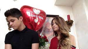Lady gaga, nicky minaj, j.lo, pitbull, one direction, enrique iglesias, entre otros. Alex Y Danelly Hoyer Say Something Cover Youtube