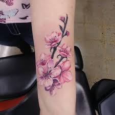Pin Di Maryann Nera Su Tatuaggi Giapponesi Japanese Tattoo Tatuaggi Fiori Giapponesi Tatuaggi Con Fiori Di Ciliegio Tatuaggio Pianta