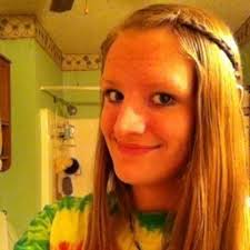 Hailey Summers (@hdsummers)