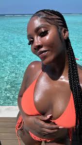 Stars Connect: SexyShay Rolls with Joy as Portable Links Her to Tiwa Savage  for Feature Street pop sensation Portable once again proves he's got love  for his people! 🇳🇬🔥 The singer linked