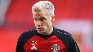 35,00 mln €* 18 kwi 1997 w nijkerkerveen, holandia. Donny Van De Beek S Agent Insists Midfielder Is Happy At Manchester Utd Despite Advisor S Criticism Of Club Football News Sky Sports