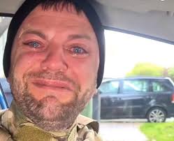 What colors do you think I play?