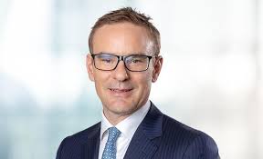 Post Script: Waiting for Goddard; who has Ireland's best contact book?