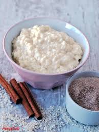 Milchreis Rezept Wie Von Oma Und Ganz Einfach Zu Kochen Rezept Milchreis Rezept Lebensmittel Essen Milchreis
