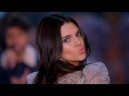 The Weeknd In The Night Can T Feel My Face Victoria Secret Paris Fashion Show 4k Hdr Video 32d Youtube Victoria Secret Fashion Show Victoria