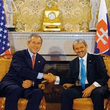 Slovaks welcome Bush and Putin in ...