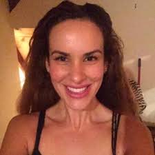 Renee wright (@Reneewright2015)