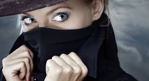 How Do Spies Hide Their Accent Fluent In 3 Months Language Hacking And Travel Tips Bond seduces her in a spa and steals her suspiciously similar substitute: how do spies hide their accent