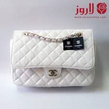 شنطة شانيل chanel ابيض ميني بحلقات ذهبية من لاروز اسواق التجارة السعودية shoulder bag blue wallpaper iphone bags