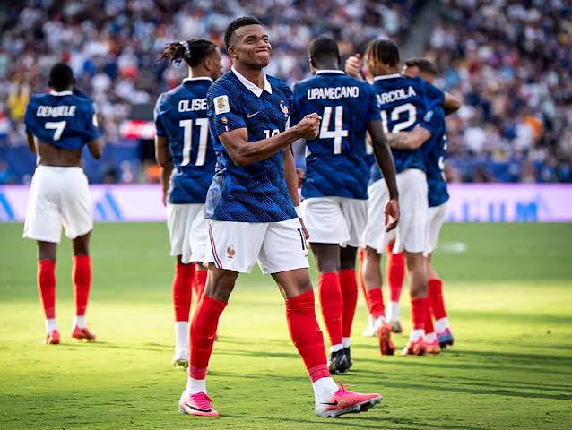 France-Paraguay : Canicule et risque d'orages, le huitième de finale des Bleus pourrait être fortement perturbé - Télé-Loisirs