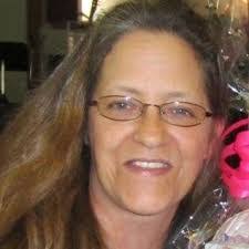 Kelly Treece's Instagram, Twitter & Facebook