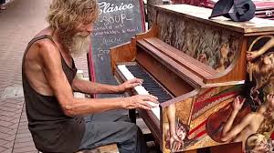 Music becomes homeless man's saving grace | SBS News
