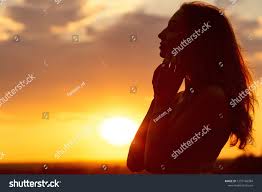 Silhouette Beautiful Romantic Girl Sunset Face Foto Stock Editar Agora 1251166384