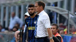 Caner ayrıca frank de boer'in i̇nter gibi büyük bir kulüpte nasıl teknik adamlık yaptığına anlam veremediğini de sözlerine ekledi. Flamengo Hero Gabigol Was Called Gabi No Gol At Inter Milan Atlanta S De Boer Football News Central