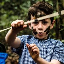Outdoor, muddy, unforgettable bushcraft parties for kids.