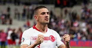Merih demiral juventus takımına transfer oldu. Olay Yaratan Fotograf Merih Demiral Taninmaz Halde Sayfa 1 Diger 17 Haziran 2021 Persembe