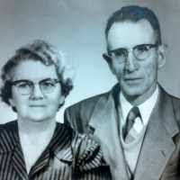 Addie Newton's Instagram, Twitter & Facebook