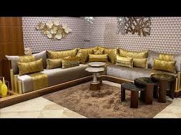 تعرف على جديد الصالونات المغربية مع الألوان اللي دارجة حاليا Les Salons Marocaine Living Room Sofa Design Living Room Decor Cozy Living Room Decor Apartment