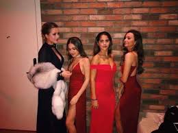 نشرت جنا عمرو دياب صورا جديدة عبر حسابها على موقع التواصل الاجتماعى انستجرام وظهرت فيها بشكل ولوك مختلفين. Ø¨Ù†Ø§Øª Ø¬Ø§ÙŠØ¨ÙŠÙ† Ø§Ù„ÙƒÙ„Ø§Ù… Ù„Ø£Ù‡Ø§Ù„ÙŠÙ‡Ù… Ø¬Ø§Ù†Ø§ Ø¹Ù…Ø±Ùˆ Ø¯ÙŠØ§Ø¨ ØªØ«ÙŠØ± Ø§Ù„Ø¬Ø¯Ù„ Ù…Ù† Ø¬Ø¯ÙŠØ¯ Ø¨ØµÙˆØ±Ø© Ù…Ø¹ ØµØ¯ÙŠÙ‚Ù‡Ø§