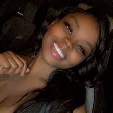 Tenisha Mayberry's Instagram, Twitter & Facebook