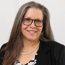 Stefanie Arnold--Emails and Phone Numbers