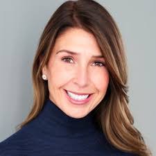 Shannon Swenson's Instagram, Twitter & Facebook