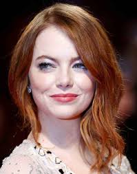 Se sei castana scura o nera prendi spunto dallo shatush rosso di vanessa hudgens o dal viola portato da katy perry. Capelli Rossi Tutte Le Tonalita 120 Foto Per Trovare Il Rosso Perfetto Beautydea