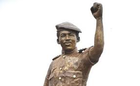 He held that position until 1987, when. Burkina Faso La Statue Corrigee De Thomas Sankara Devoilee A Ougadougou Allafrica Com