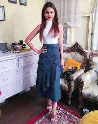 Long Skirt With High Neck White Shirt Jennifer Dress Stylish Short Dresses Maya Beyhadh Outfits