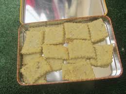 Crackers Herbes De Provence Et Huile D Olive Le Palais Des Saveurs Herbes De Provence Huile D Olive Recettes Apero