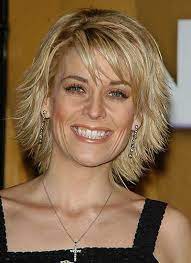 Short haircuts without styling for curly and straight hair: Kick Back Flicks In A Semi Shag Hair Style Flicks Hair Short Hair Styles Stylish Hair