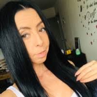 10+ "Laura Tech" profiles