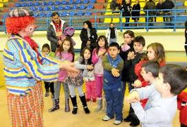 Υπήρξε τακτικό μέλος της εταιρείας θεατρικών συγγραφέων. Khdeythke Xtes H Sofia Adamidoy Reportaz Rizospasths