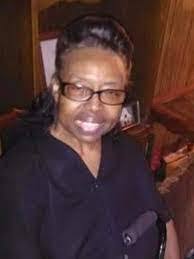 Leila Meadows's Instagram, Twitter & Facebook