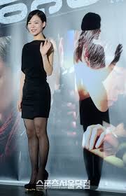 ^ 영화 '다시 태어나고 싶어요.' 전주영화제 대상…한예리 관심집중. ì˜¤ëŠ˜ í•œì˜ˆë¦¬ ë„¤ëª¨íŒ