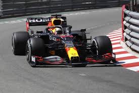 De vele crashes hadden een grote invloed op de uitslag van de kwalificatie. Verstappen Opent Met Derde Tijd In Straten Monaco Perez Het Snelst Formule 1 Ad Nl