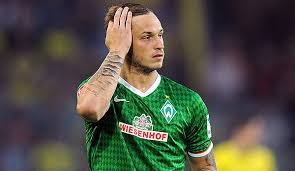 Dabei ist der junge österreicher keineswegs der grund für die schlechte saison, sondern ein symptom. Sv Werder Bremen Arnautovic Aussagen Belustigen Frank Baumann