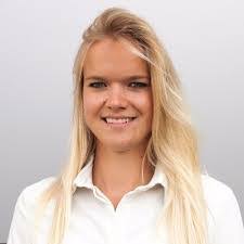 Margo Petersen's Instagram, Twitter & Facebook